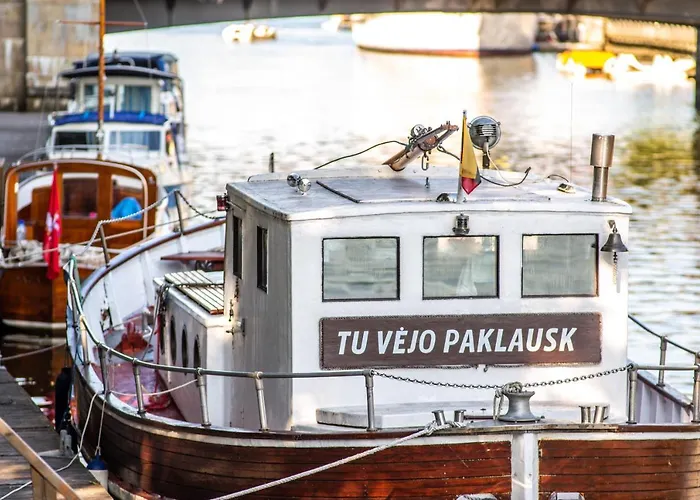 Botelis Historical Boat Tu Vejo Paklausk